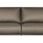 Canapé taille 3 places avec 2 relax en 100% tout cuir épais de luxe italien avec 2 relax électriques, PERINI, couleur taupe Canapé taille 3 places avec 2 relax en 100% tout cuir épais de luxe italien avec 2 relax électriques, PERINI, couleur taupe