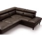 Canapé d'angle en 100% tout cuir italien de luxe 5/6 places NAYA, assise électrique qui coulisse, chocolat, angle droit Canapé d'angle en 100% tout cuir italien de luxe 5/6 places NAYA, assise électrique qui coulisse, chocolat, angle droit