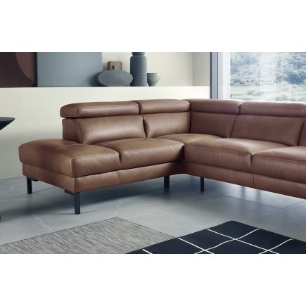 Canapé d'angle en 100% tout cuir italien de luxe 5/6 places NAYA, assise électrique qui coulisse, marron, angle gauche
