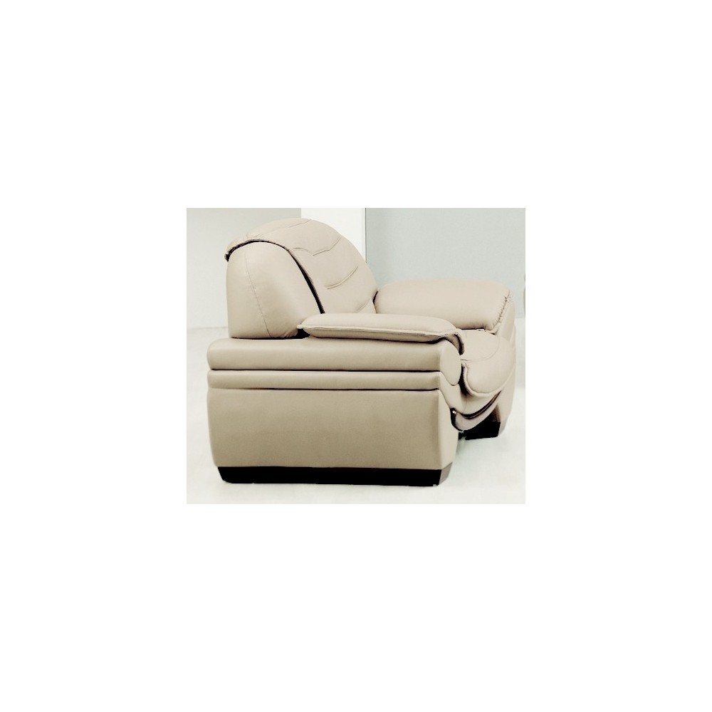 Fauteuil 1 place en cuir italien BENSON, écru. Fauteuil 1 place en cuir italien BENSON, écru.