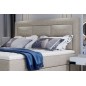 Ensemble boxspring complet tête de lit + sommiers + matelas + surmatelas VISTA de VENESETTI - tissu luxe beige - 140 x 200 cm, 1 Ensemble boxspring complet tête de lit + sommiers + matelas + surmatelas VISTA de VENESETTI - tissu luxe beige - 140 x 200 cm, 1