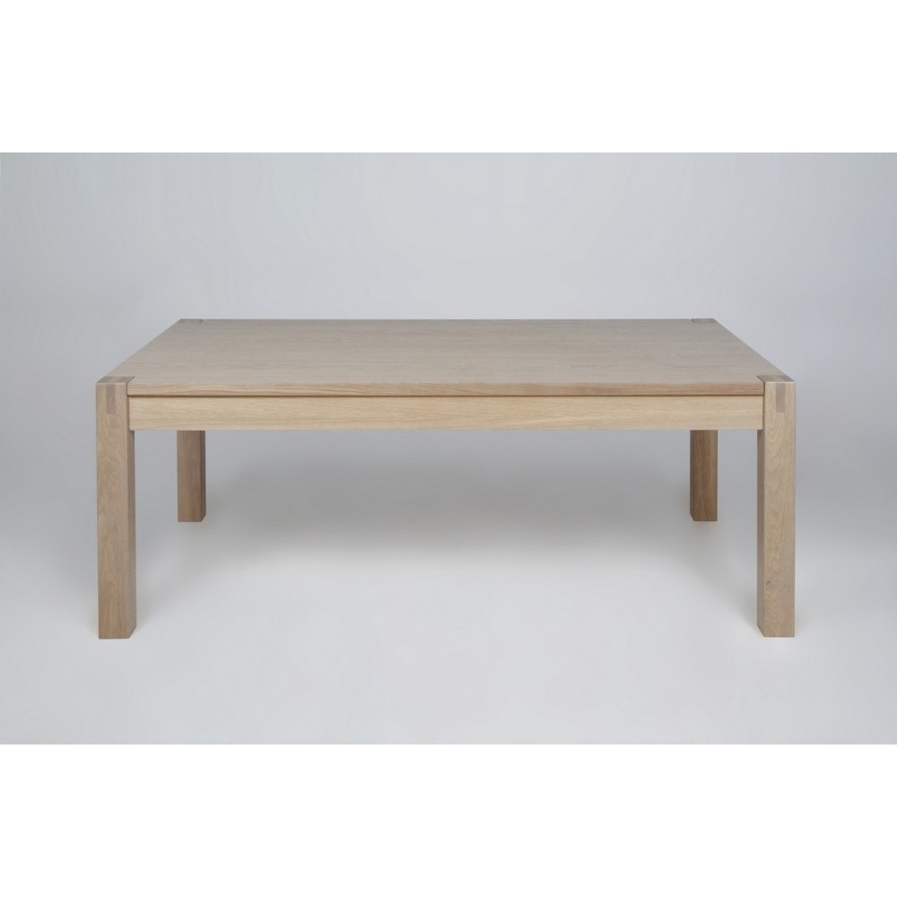 Table à manger design chêne COZINI, Bois clair Table à manger design chêne COZINI, Bois clair