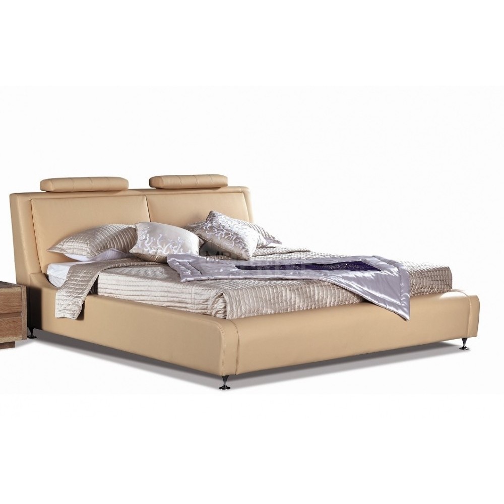 Lit en cuir italien de luxe LIVOURNE 180x200, beige. Lit en cuir italien de luxe LIVOURNE 180x200, beige.