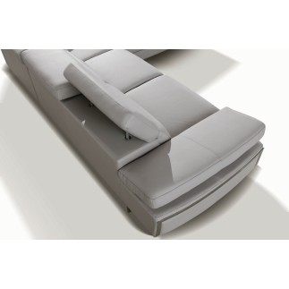 Canapé d'angle, en cuir italien 5/6 places GUCI, gris clair angle droit