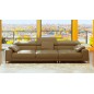 Canapé droit en cuir italien 4 places SUEDO, marron (sans la partie pouf de 85 cm) Canapé droit en cuir italien 4 places SUEDO, marron (sans la partie pouf de 85 cm)