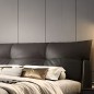 Lit design en cuir italien luxe AMALFI avec sommier à lattes inclus, beige