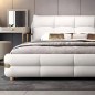 Lit design en cuir italien luxe VARESI avec sommier à lattes inclus, blanc Lit design en cuir italien luxe VARESI avec sommier à lattes inclus, blanc