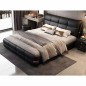 Lit design en cuir italien luxe VARESI avec sommier à lattes inclus, noir Lit design en cuir italien luxe VARESI avec sommier à lattes inclus, noir