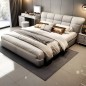 Lit design en cuir italien luxe VENESO avec sommier à lattes inclus, beige Lit design en cuir italien luxe VENESO avec sommier à lattes inclus, beige