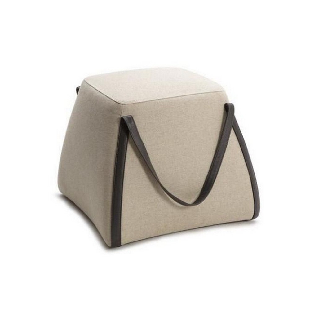 Un pouf carré en cuir STEIN, Personnalisé Un pouf carré en cuir STEIN, Personnalisé