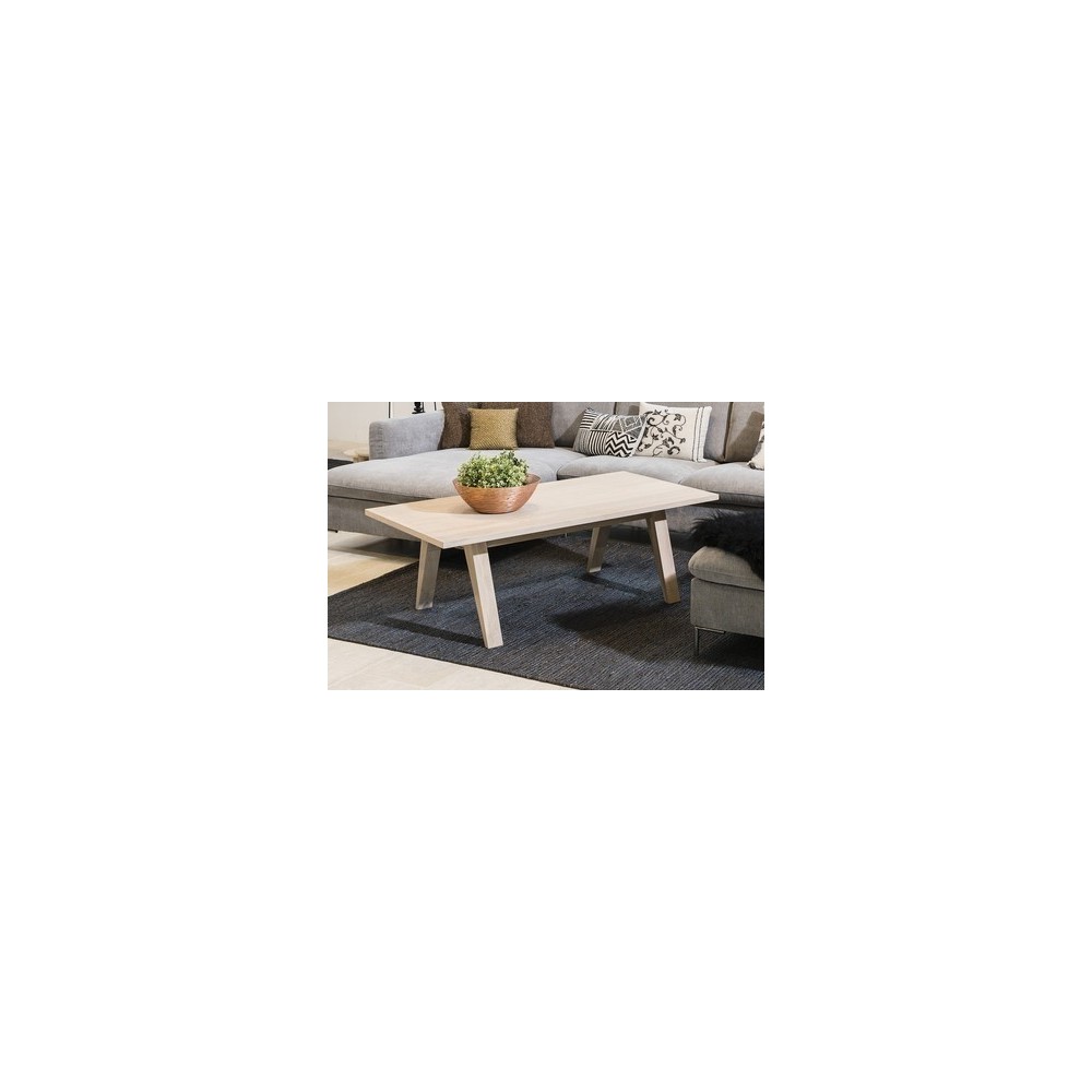 Table basse contemporaine, en bois massif, CINA, chêne Table basse contemporaine, en bois massif, CINA, chêne
