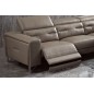 Canapé d'angle avec un relax électrique en cuir de buffle italien de luxe 6 places REVOLAX moka, angle droit, POUF OFFERT Canapé d'angle avec un relax électrique en cuir de buffle italien de luxe 6 places REVOLAX moka, angle droit, POUF OFFERT