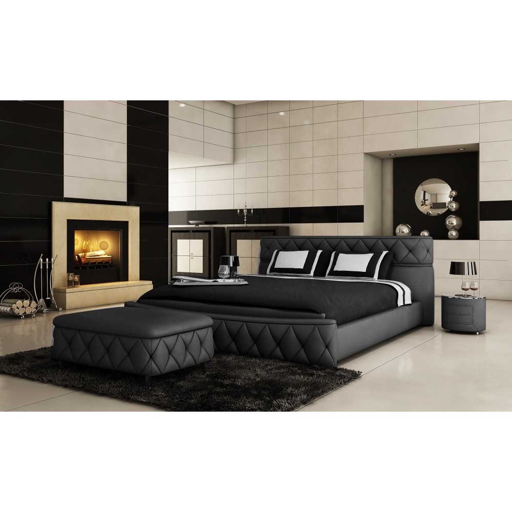 Lit en cuir italien de luxe FARNIENTE, noir, 180x200 Lit en cuir italien de luxe FARNIENTE, noir, 180x200