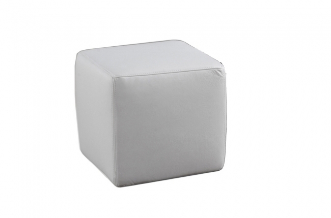 un pouf carré en cuir, blanc