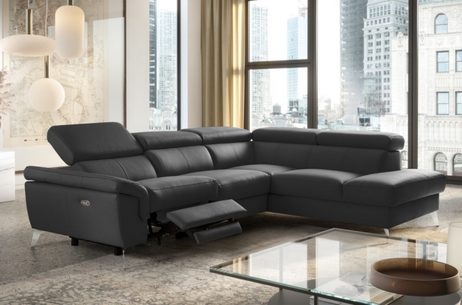 canapé d'angle relax en 100% tout cuir de luxe italien avec relax électrique et coffre, 5/6 places sorento, noir, angle droit (vu de face)