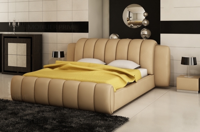 lit design en cuir italien de luxe splendide, beige
